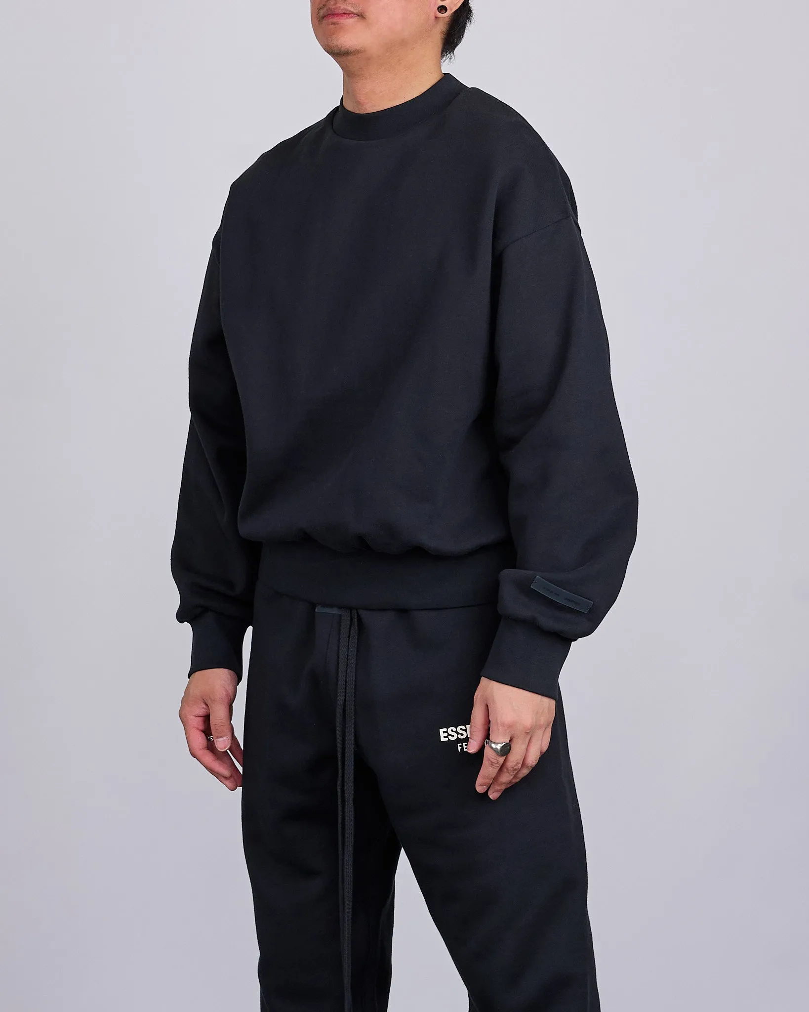 Fear of God Essentials Classic Crewneck Bevel Jet Black