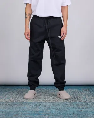Fear of God Essentials Classic Sweatpant Bevel Jet Black