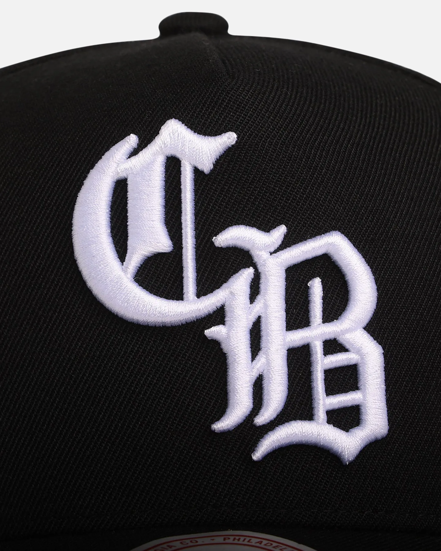 Mitchell & Ness Chicago Bulls 'Monogram' Pro Pinch Snapback Black