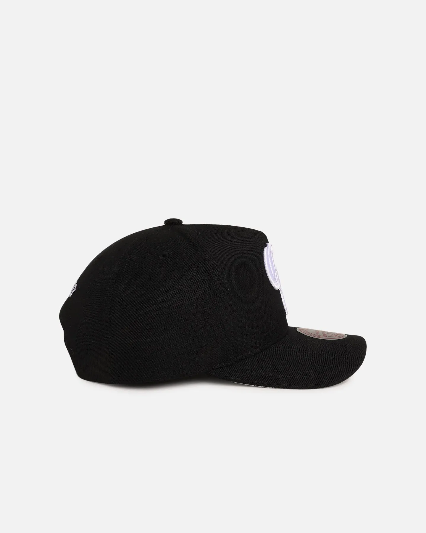 Mitchell & Ness Chicago Bulls 'Monogram' Pro Pinch Snapback Black
