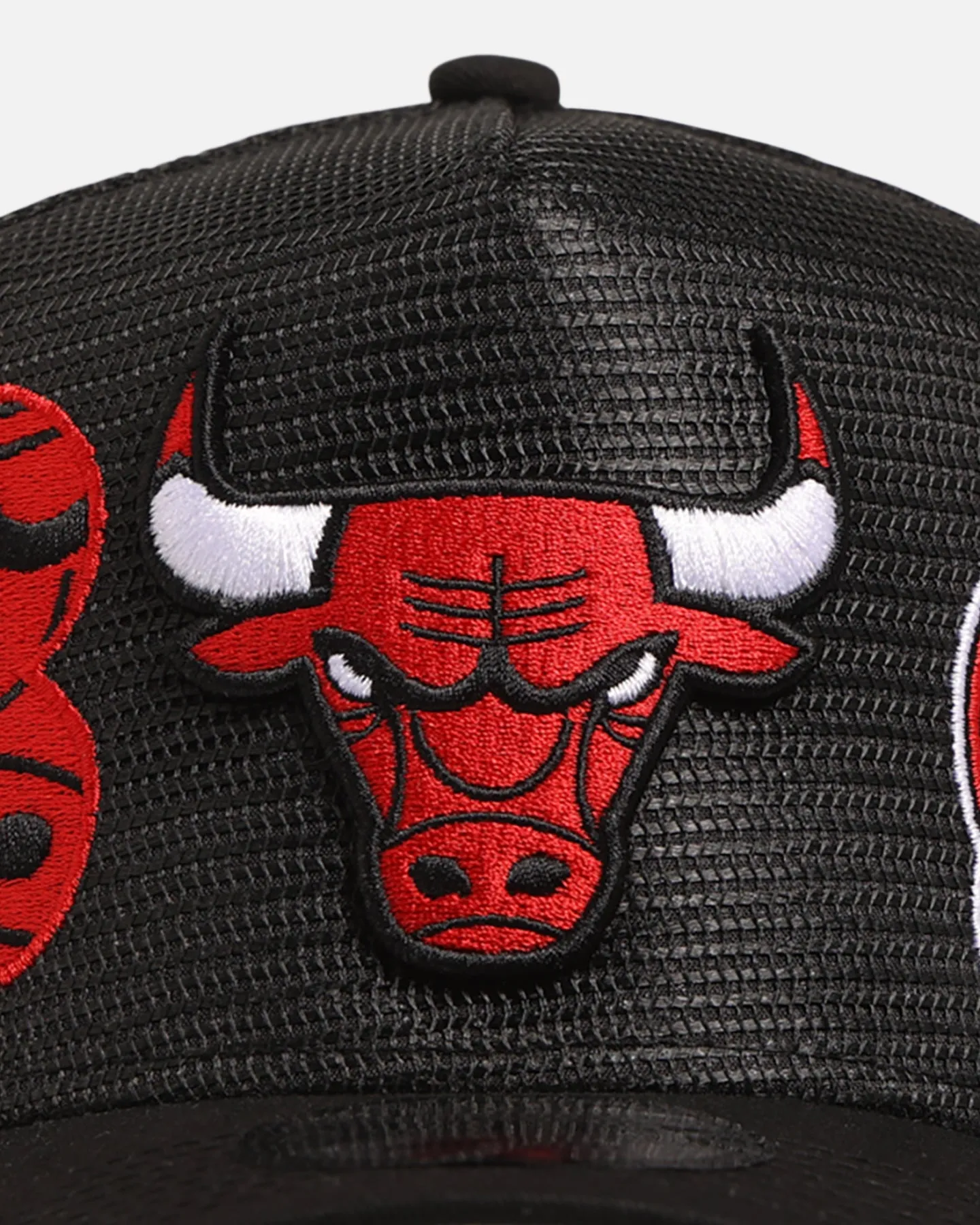 New Era Chicago Bulls 'Mesh Crown All Over Logos' 9FORTY A-Frame Snapback Official Team Colour