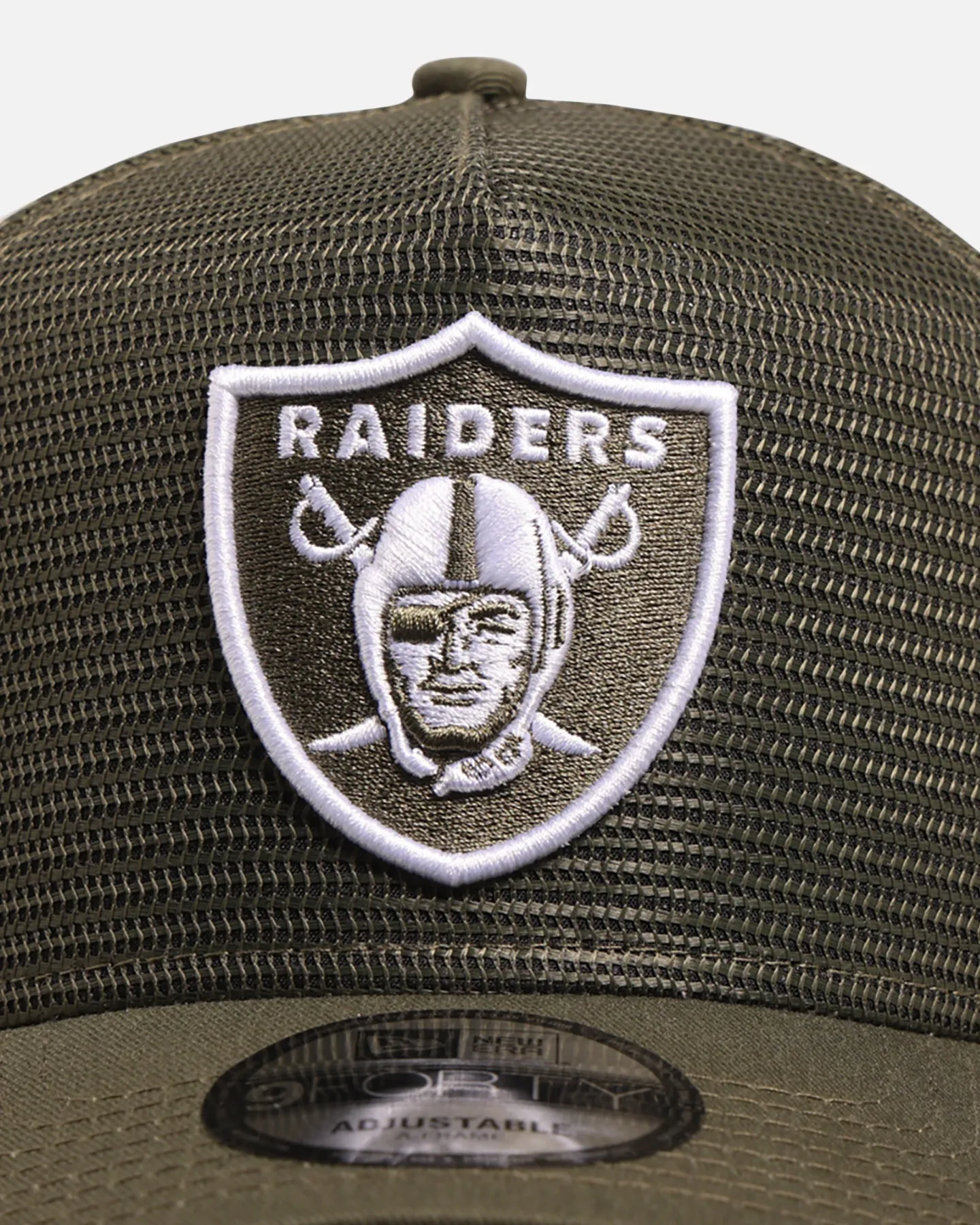 New Era Las Vegas Raiders 'Polychromatic Mesh' 9FORTY A-Frame Snapback New Olive