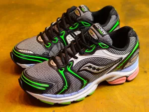 Progrid Triumph 4 Otherworld - Black / White / Pink
