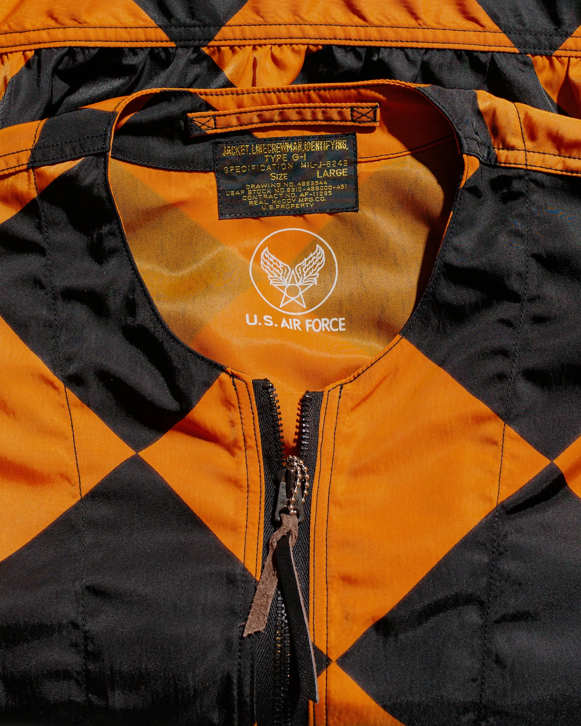 The Real McCoy's MJ25008 Jacket. Linecrewman. Identifying. Type G-1 Orange/Black